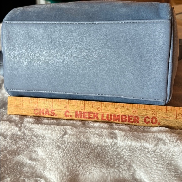 Juicy Couture Light Blue Velvet Satchel Bag with a gold purse charm.. NWT) - Picture 6 of 9